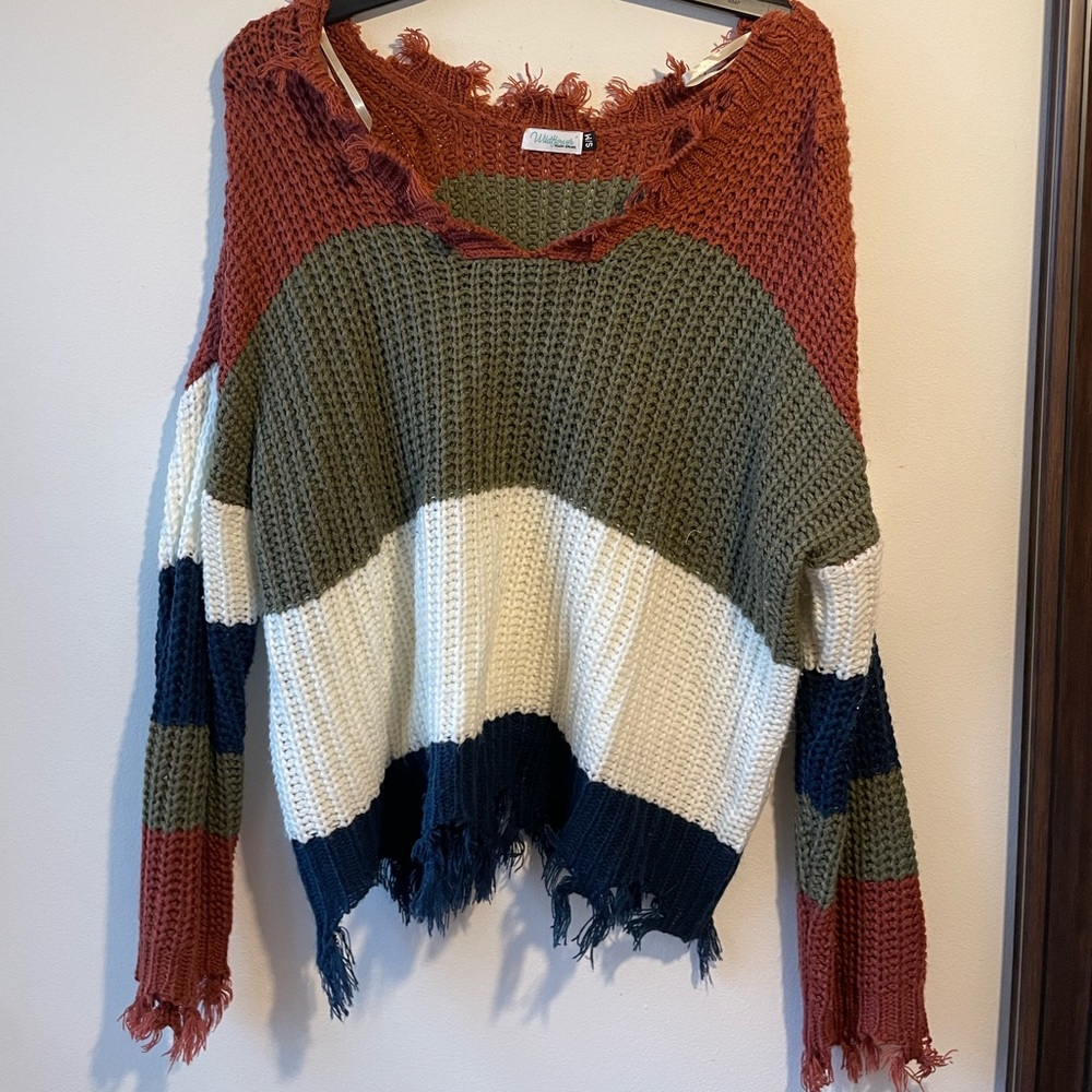 Wildflower Boutique distressed sweater